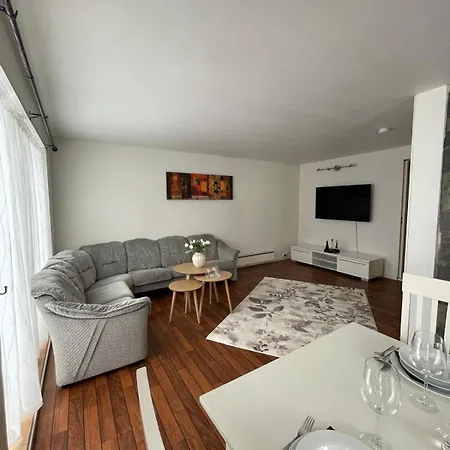Aurora House, Center, Free 3-car Parking * Tromso